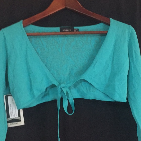 💕💕2XHost Pick💕💕⬇️Blue front tie long sleeve cropped shrug - Picture 4 of 5